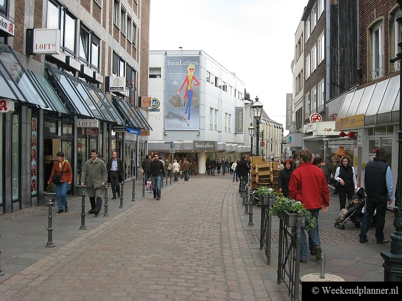 Winkelen in Aken.