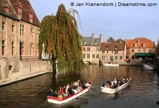 rondvaarten in Brugge