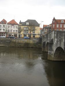 Roermond aan het water