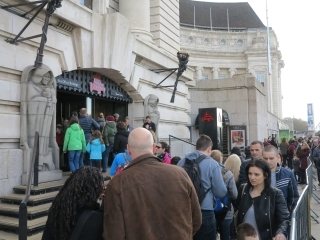 Parijs shows