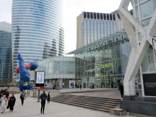 La Defense
