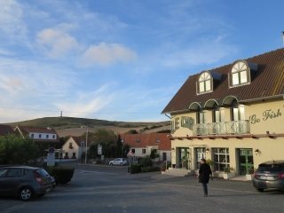 Escalles