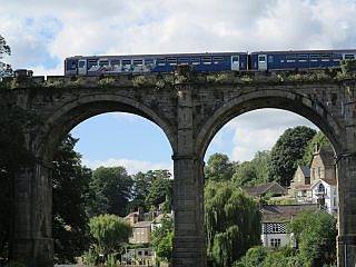 trein naar Knaresborough