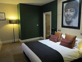 Hard Days Night Hotel