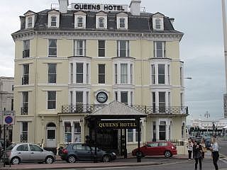 Hotel Queens in Brighton
