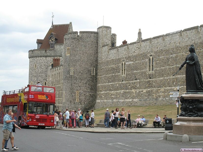 De stad Windsor is natuurlijk bekend om Windsor Castle. Het kasteel ligt bijna tegenover het station in het centrum van Windsor. Tip: Toegangskaartjes voor Windsor Castle.