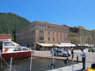 Piazza Cavour