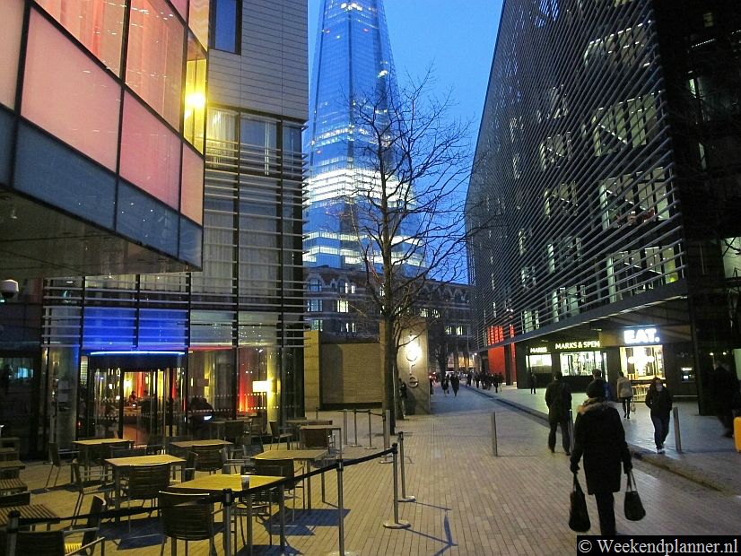 More London is een mooi deel van Londen tussen de London Bridge en de Tower Bridge.Tips: De attracties van Southwark.