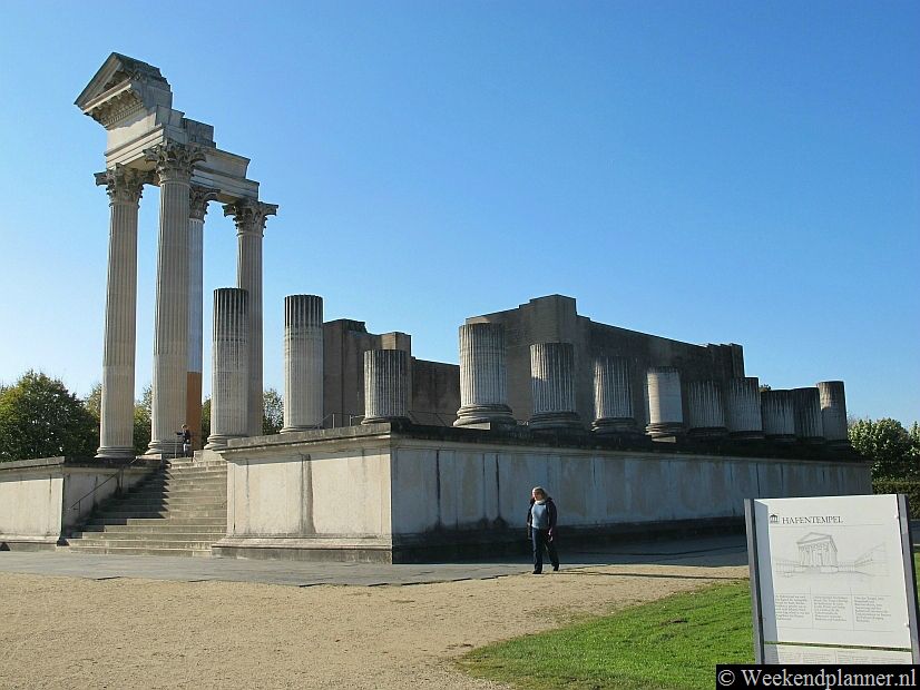 Deze tempel stond bij de haven van de Romeinse stad.