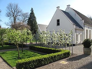 Monkey Island Estate