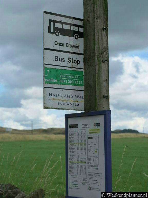 Je hoeft niet alles in één keer te lopen. Engelsen lopen de route vaak in drie weekenden en nemen de bus naar de halte (Lijn AD122) waar ze de vorige keer gestopt zijn. Als je de bus gebruikt kun je dus iedere nacht in hetzelfde hotel overnachten.Tip: Overnachten in Newcastle.