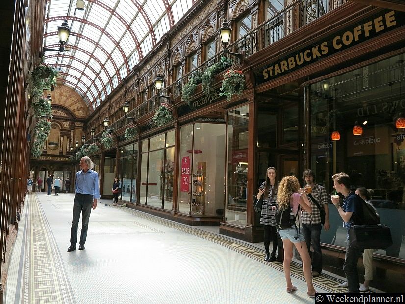 De Central Arcade is een meer dan honderd jaar oud winkelcentrum met een ingang in Grey Street en Grainger Street.Foto's van een weekend winkelen in Newcastle.