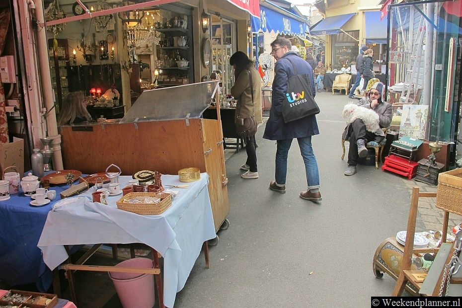 Ook als je geen verzamelaar bent is er veel te zien (en te fotograferen).Foto's van een bezoek aan de markten van  Saint Ouen.