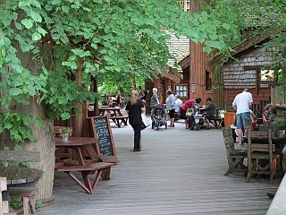restaurant Alnwick Castle