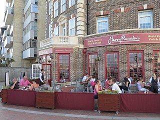 Fish & Chips van Harry Ramsden's